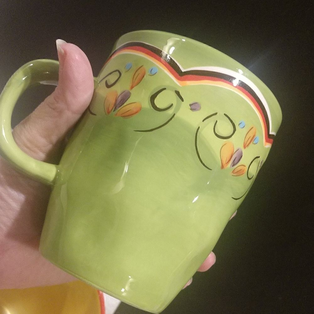 Pier one Pepper Mugs - Picture 4 of 7